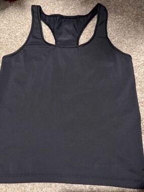 Women’s Tank (Size L)
